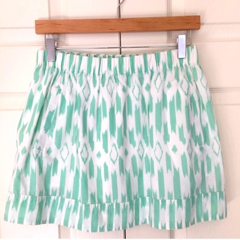 J. Crew Mint Green Ikat Pattern Beachy Pull On Elastic Waist Mini Skirt Size L